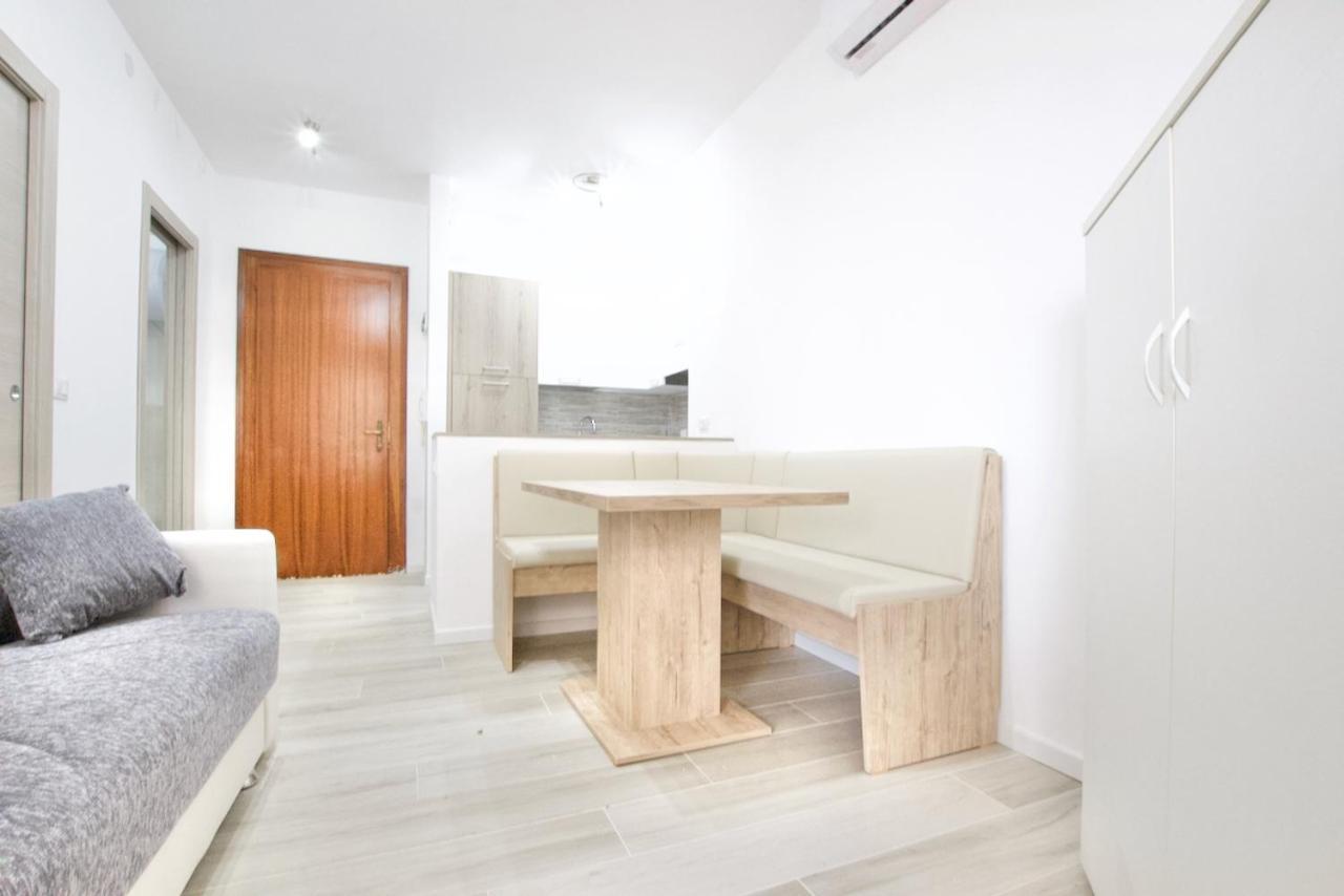 Residence Apollo - Home Immobiliare Jesolo Exteriör bild